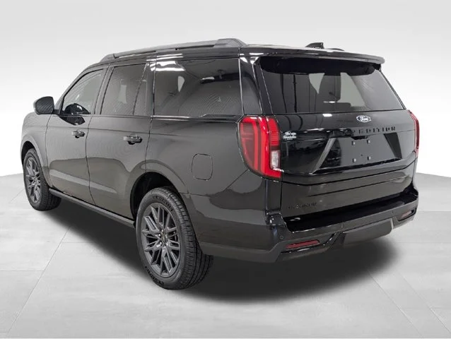 New 2027 Agate Black Metallic Ford Platinum image 63
