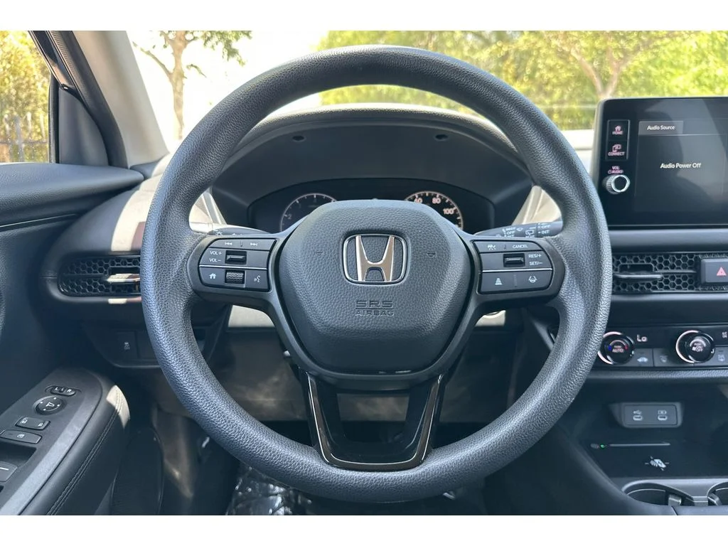 Used 2027 Crystal Black Pearl Honda LX image 36