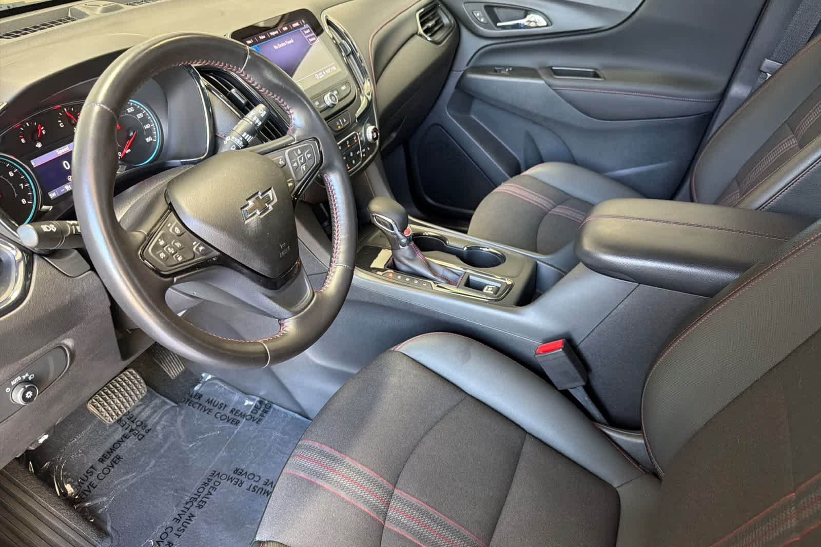 2022 Chevrolet Equinox RS - Photo 11