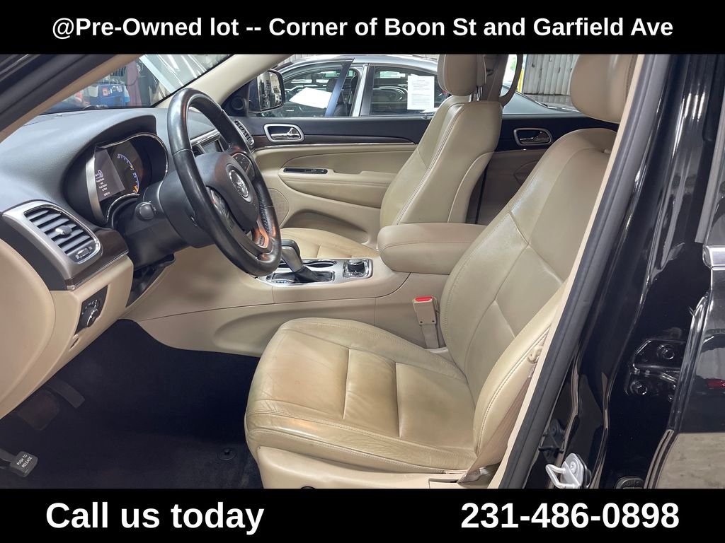 Used 2018 Black Jeep Limited image 14