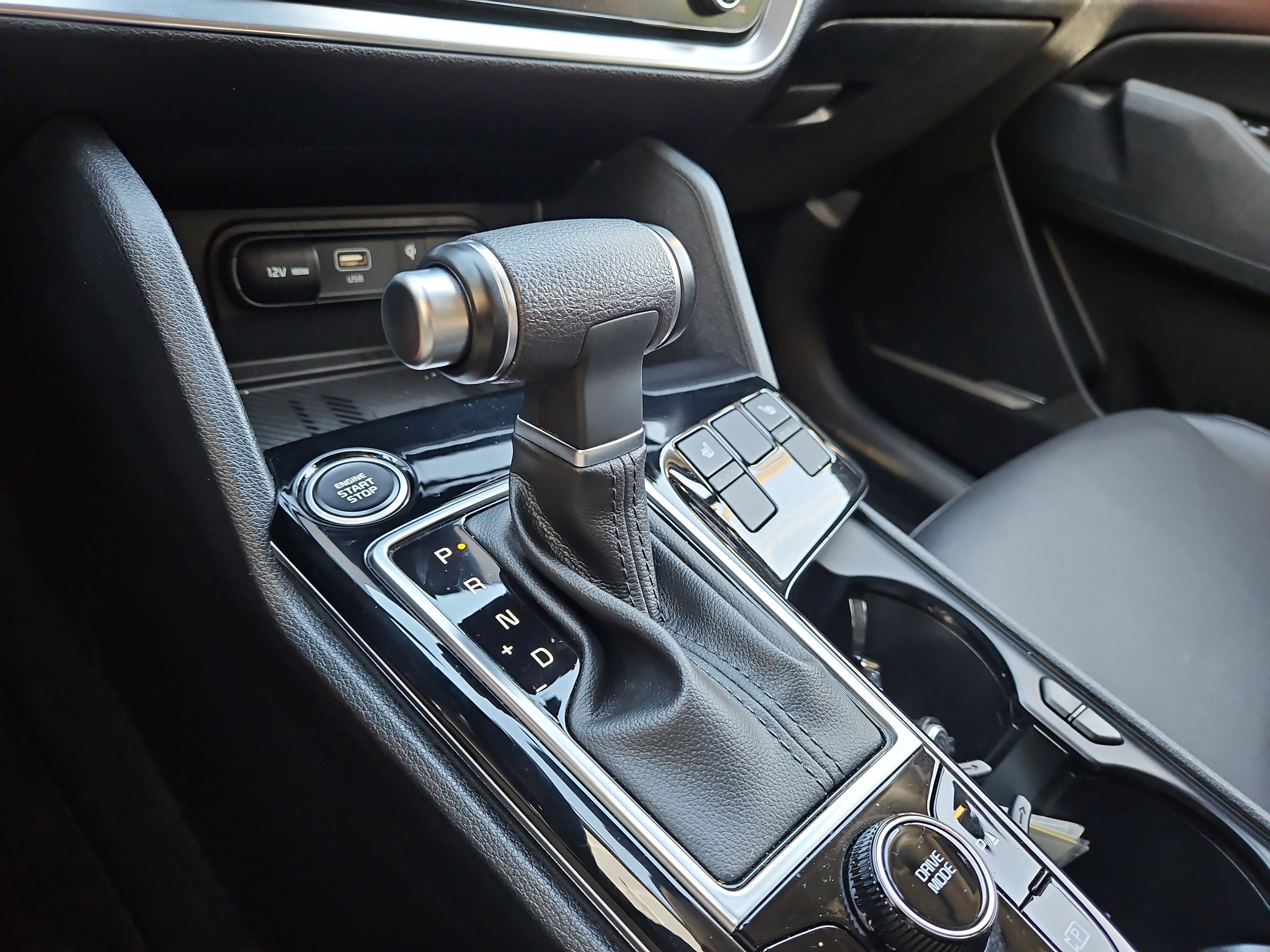 2024 Kia Sportage EX - Photo 63