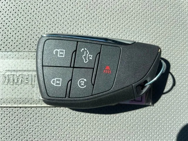 2026 GMC Sierra 1500 SLT - Photo 23