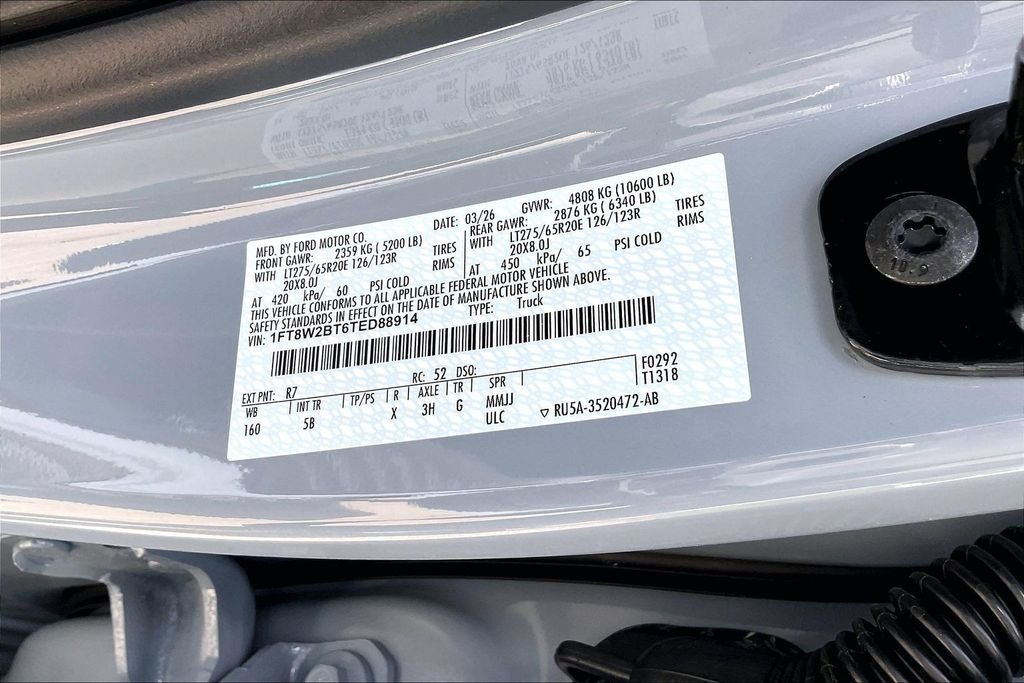 New 2026 Ford Super Duty F-250 Lariat 4D Crew Cab
