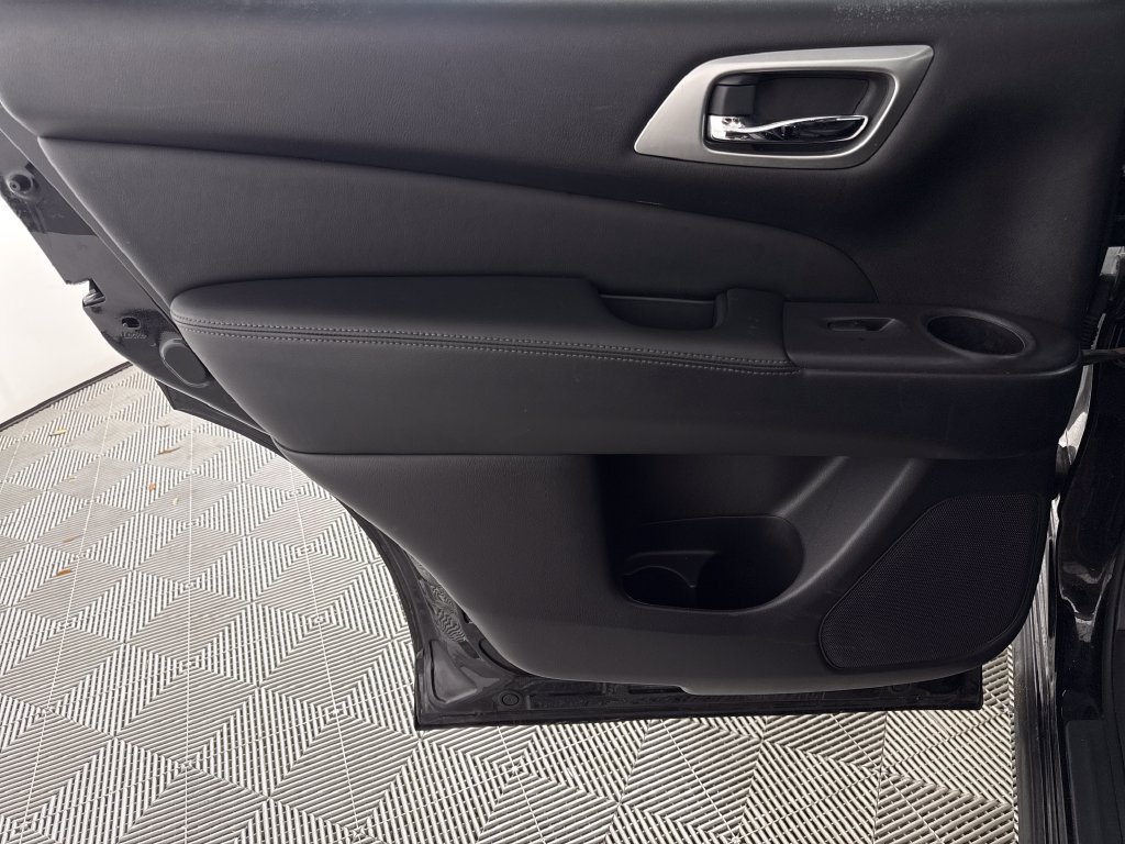 2017 Nissan Pathfinder Platinum - Photo 12