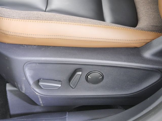 Certified Used 2025 Beige Ford Outer Banks image 24