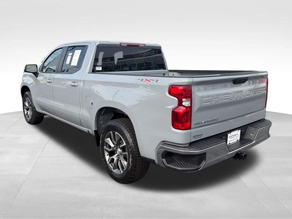 Used 2024 Gray Chevrolet LT image 5