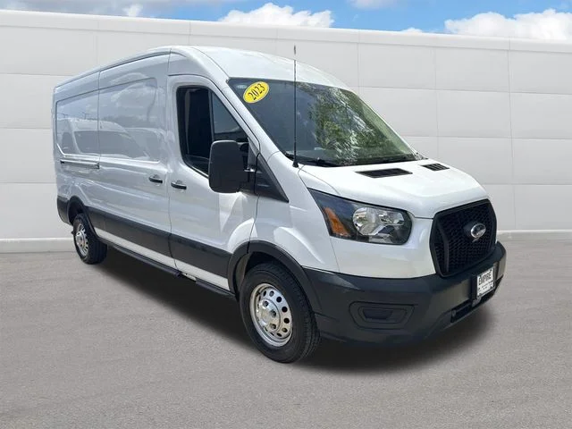 Used 2023 White Ford Base image 2