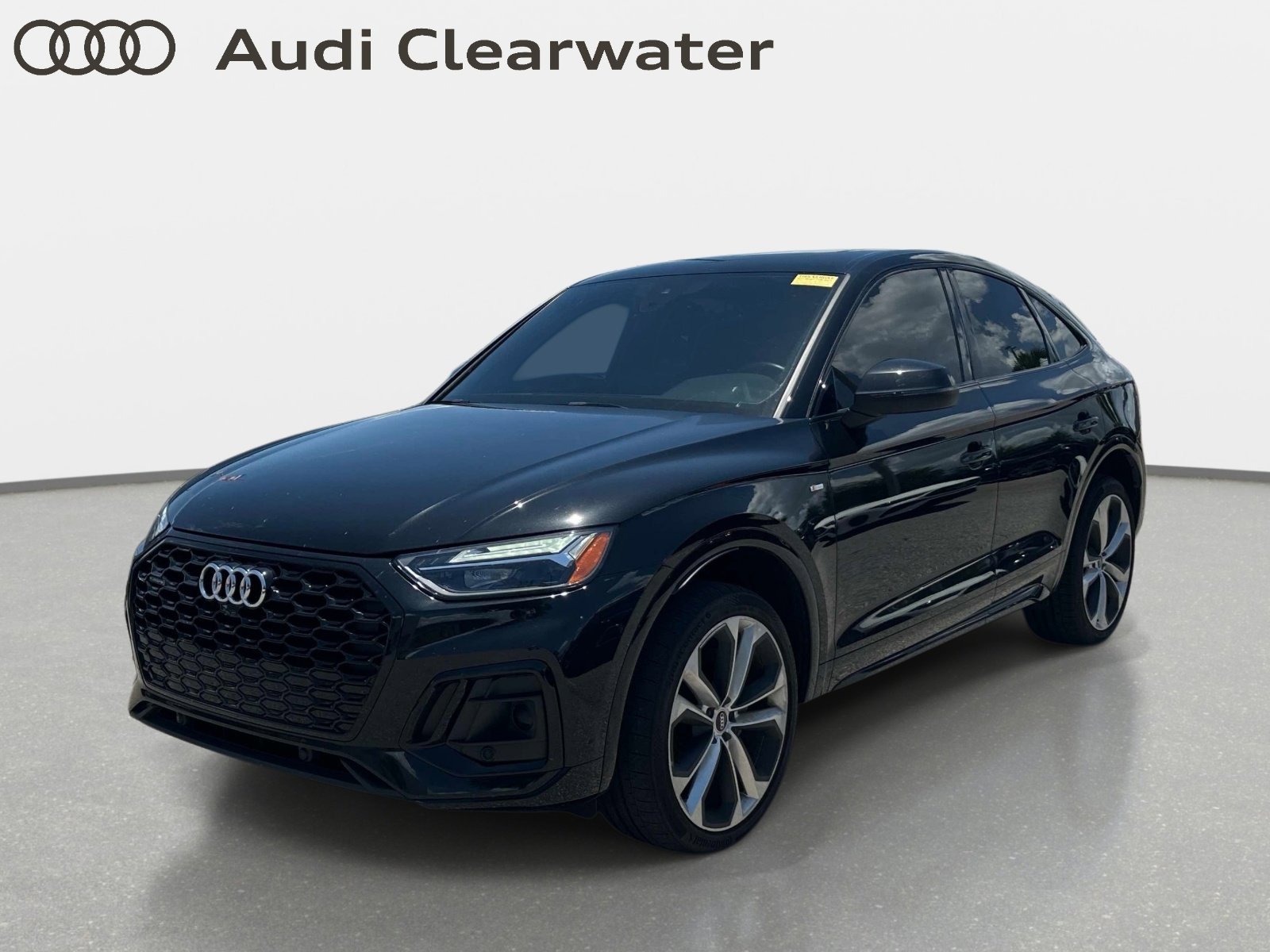 2023 Audi Q5 Sportback 45 Premium Plus's photo