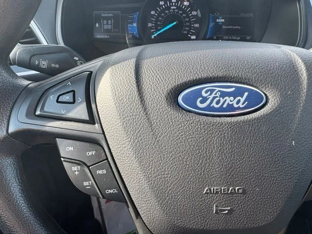 Used 2023 Blue Ford SE image 28