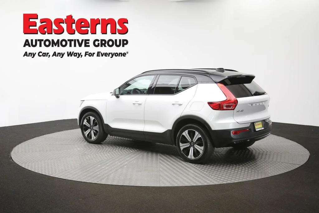 Used 2023 White Volvo Twin Plus image 57