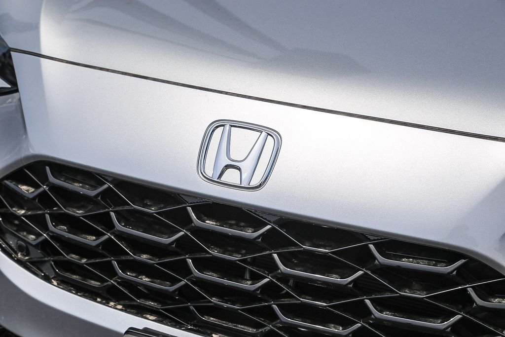 New 2026 Solar Silver Metallic Honda EX-L image 6
