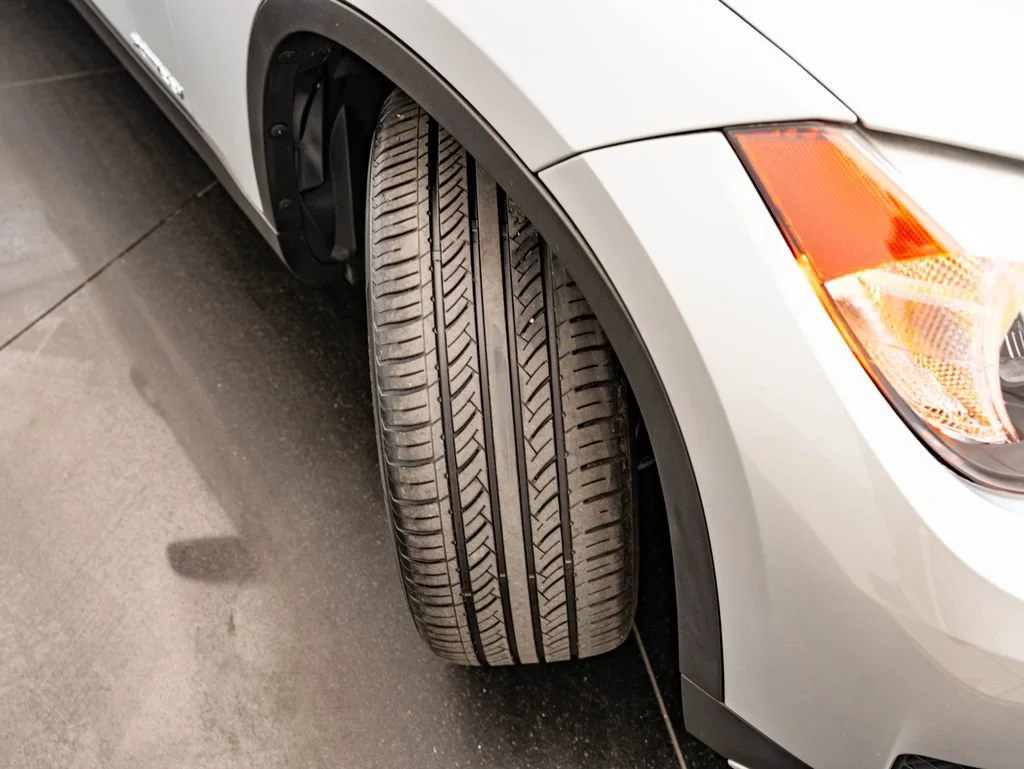 Used 2015 Glacier Silver Metallic BMW xDrive28i image 53
