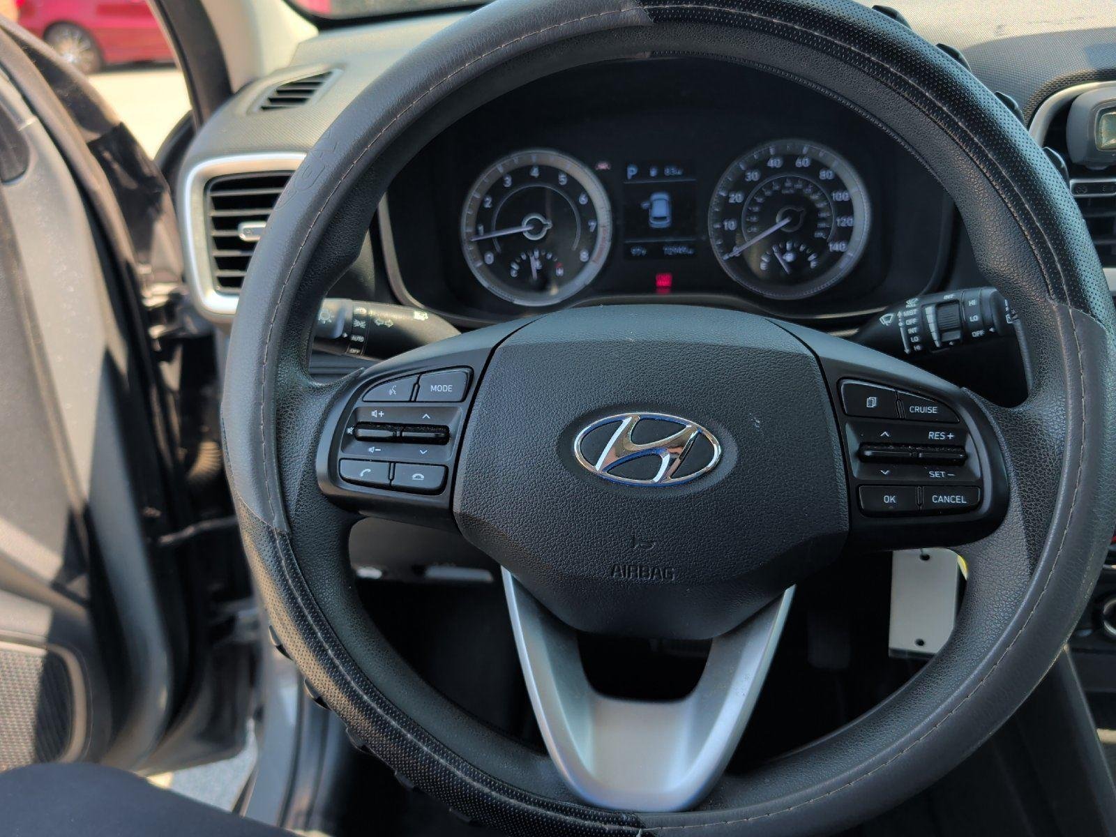 Used 2021 Galactic Gray Hyundai SE image 18