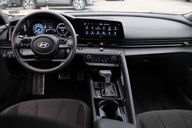 Certified Used 2025 Serenity White Hyundai SEL Sport image 25