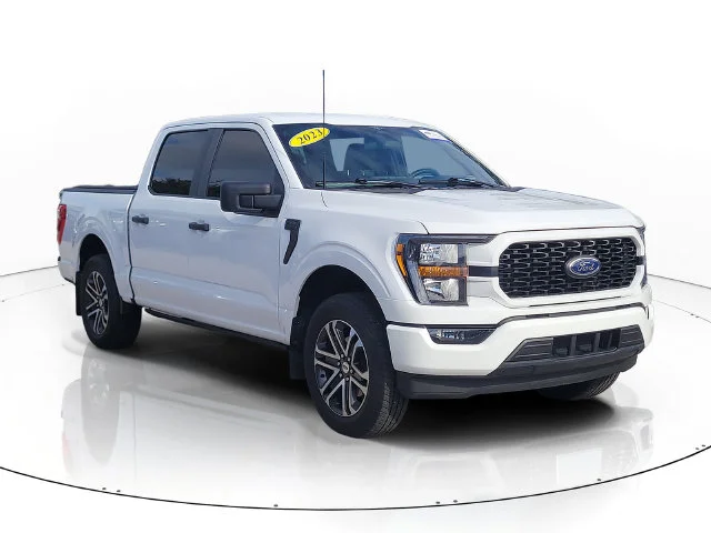 Certified Used 2023 White Ford XL image 3