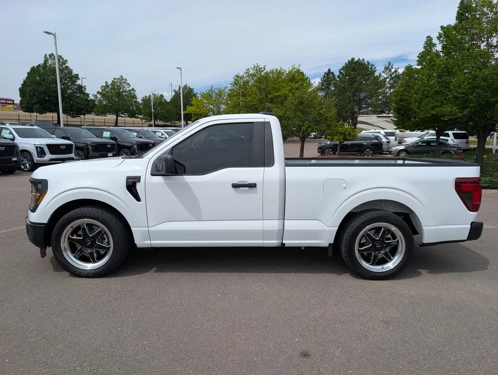 Used 2024 White Ford XL image 3