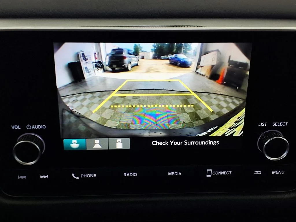 Used 2025  Honda LX image 15
