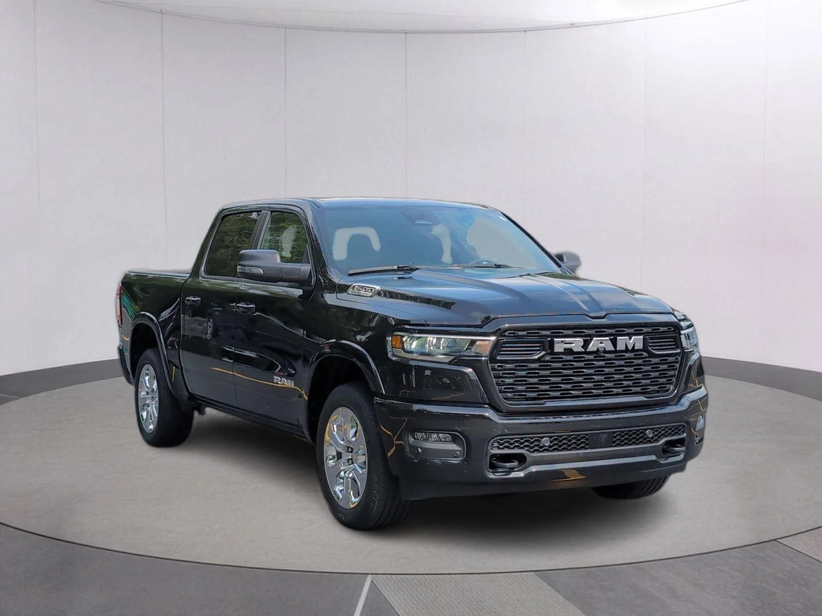 Used 2026 Diamond Black Crystal Pearlcoat Ram Big Horn image 9