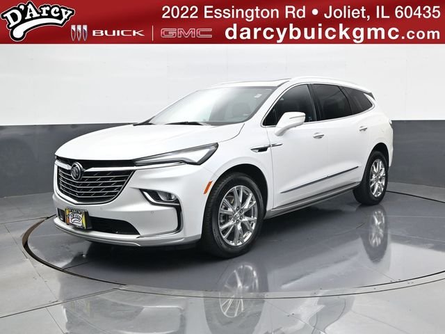 2023 Buick Enclave Essence AWD's photo