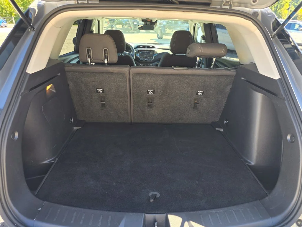 Used 2023 Gray Chevrolet LT image 11
