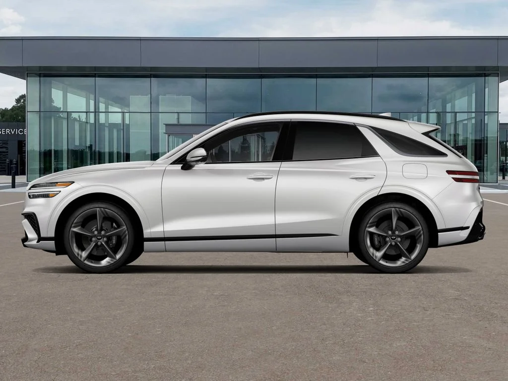 New 2026 Uyuni White Genesis 2.5T Sport Prestige image 4