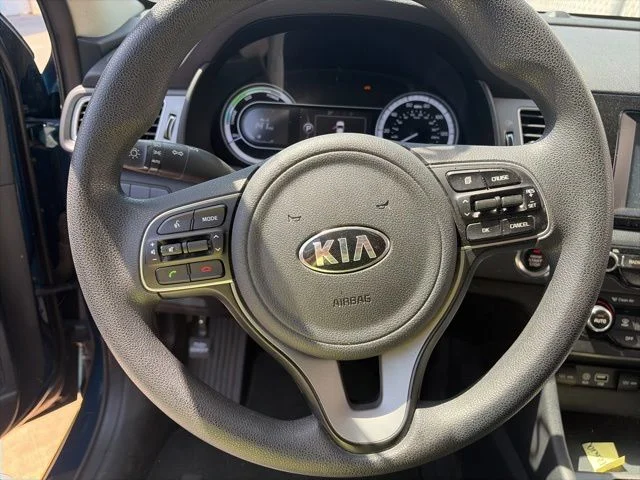 Used 2018 Blue Kia LX image 12
