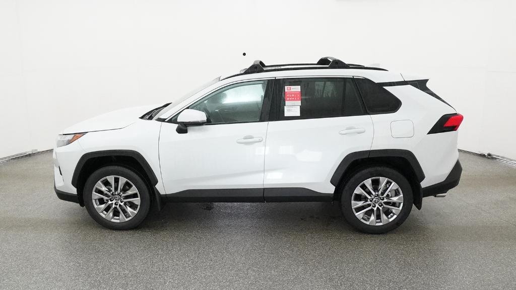Certified Used 2025 Pearl Toyota XLE Premium image 42