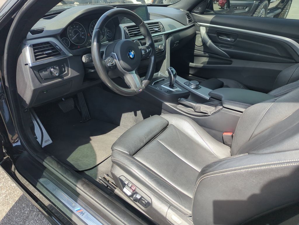 Used 2019 Black BMW 440i image 10