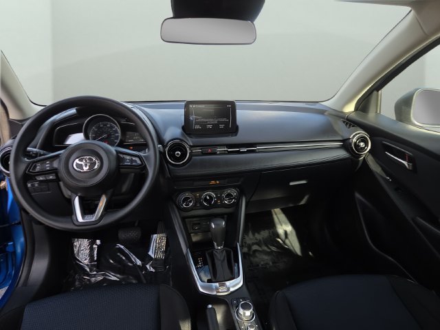 Used 2020 Sapphire Toyota LE image 2