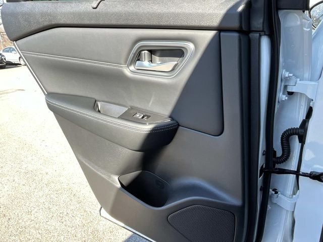 New 2026 Everest White Pearl TriCoat Nissan Platinum image 20