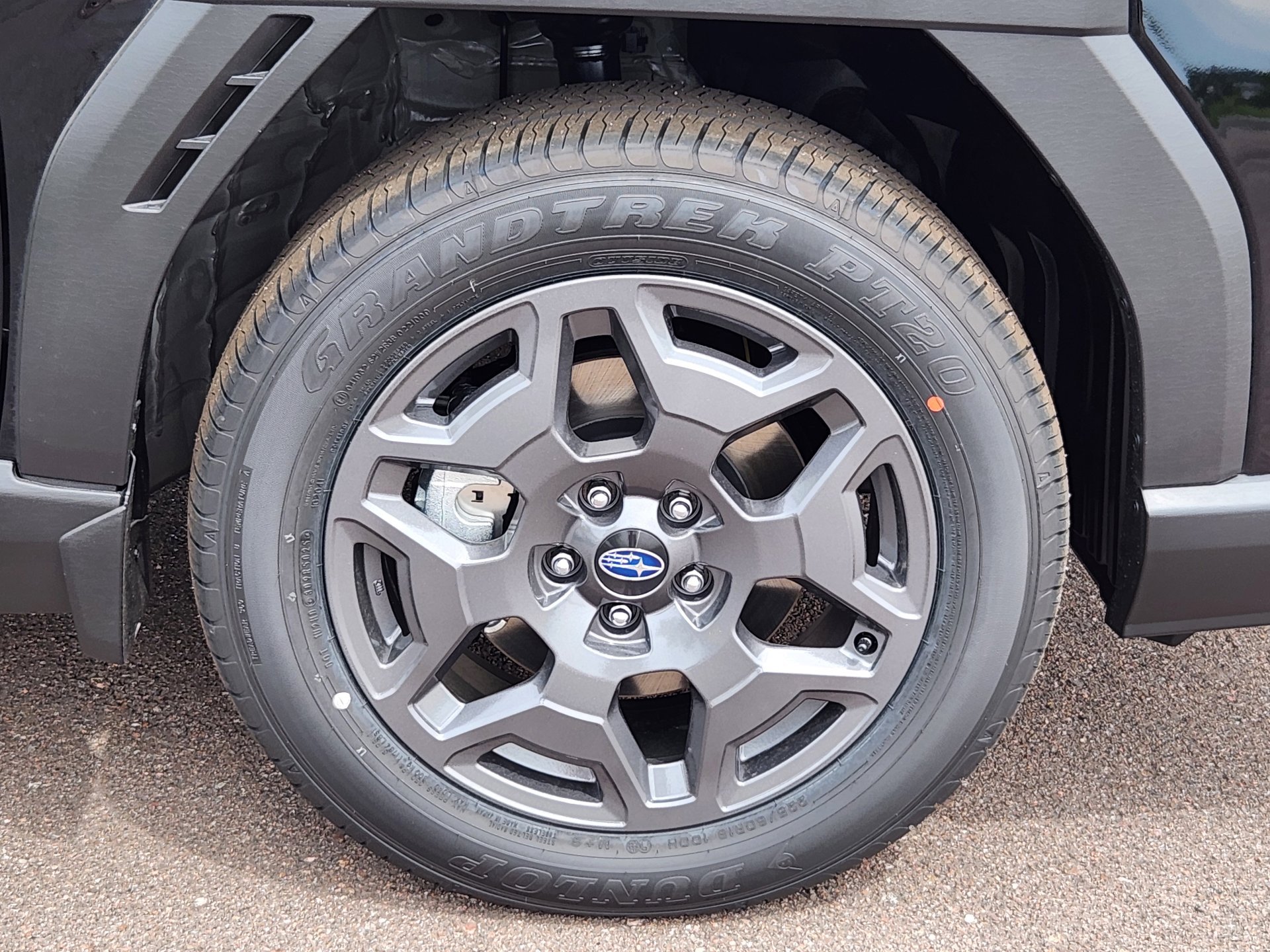 New 2026 CRYSTAL BLACK SILICA Subaru Premium image 8