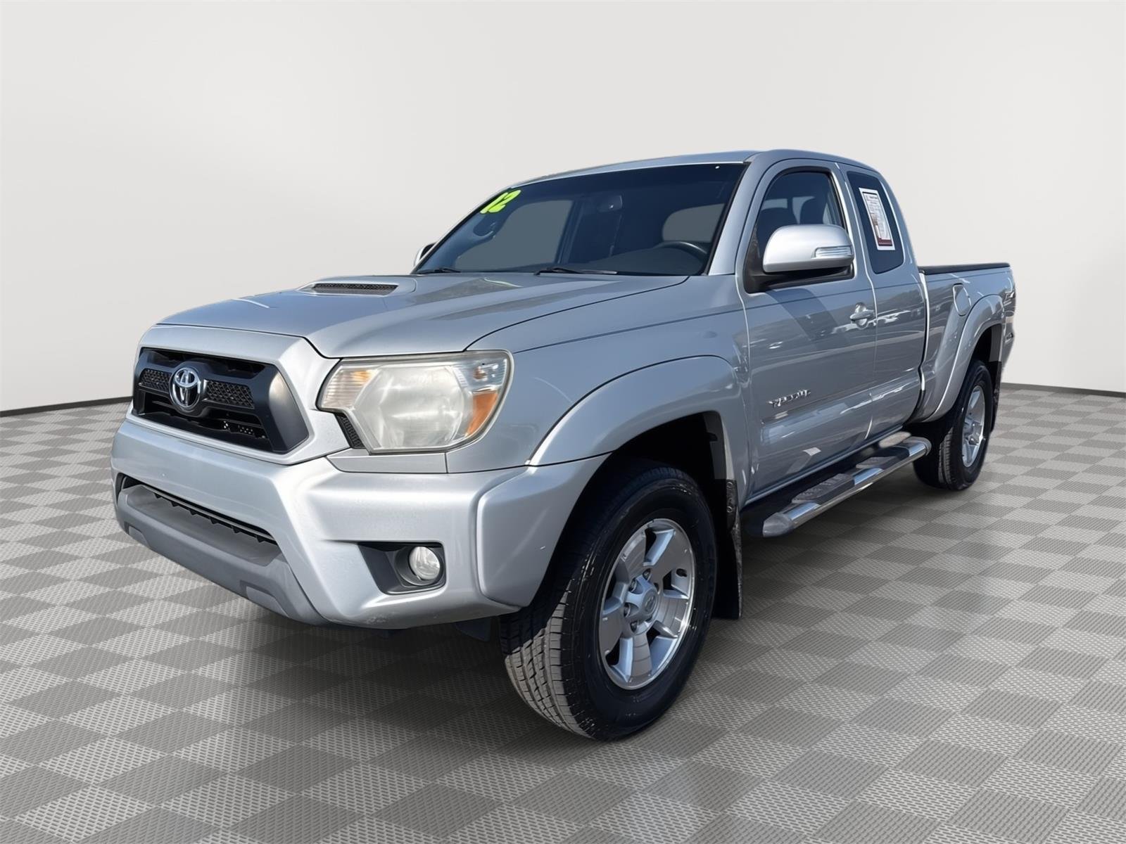 Used 2012 Toyota Tacoma Base with VIN 5TFUU4EN1CX028824 for sale in Kansas City