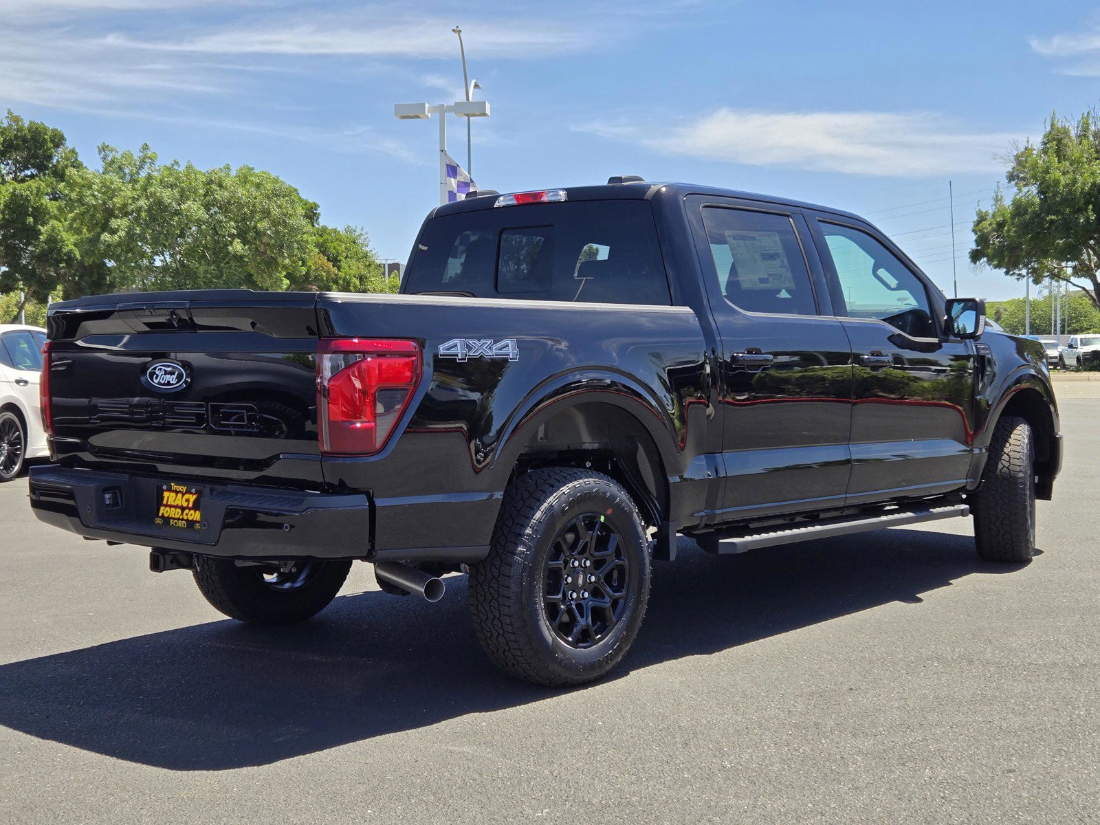 New 2026 Agate Black Metallic Ford XLT image 4