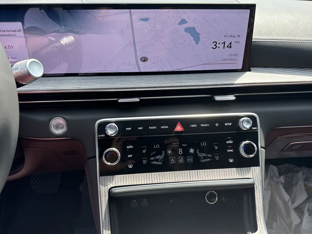 2025 GENESIS GV80 Prestige - Photo 31