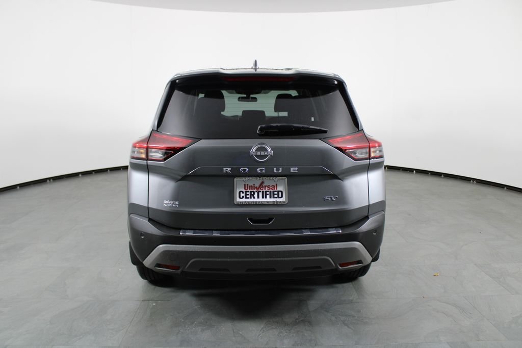 2022 Nissan Rogue SV - Photo 10