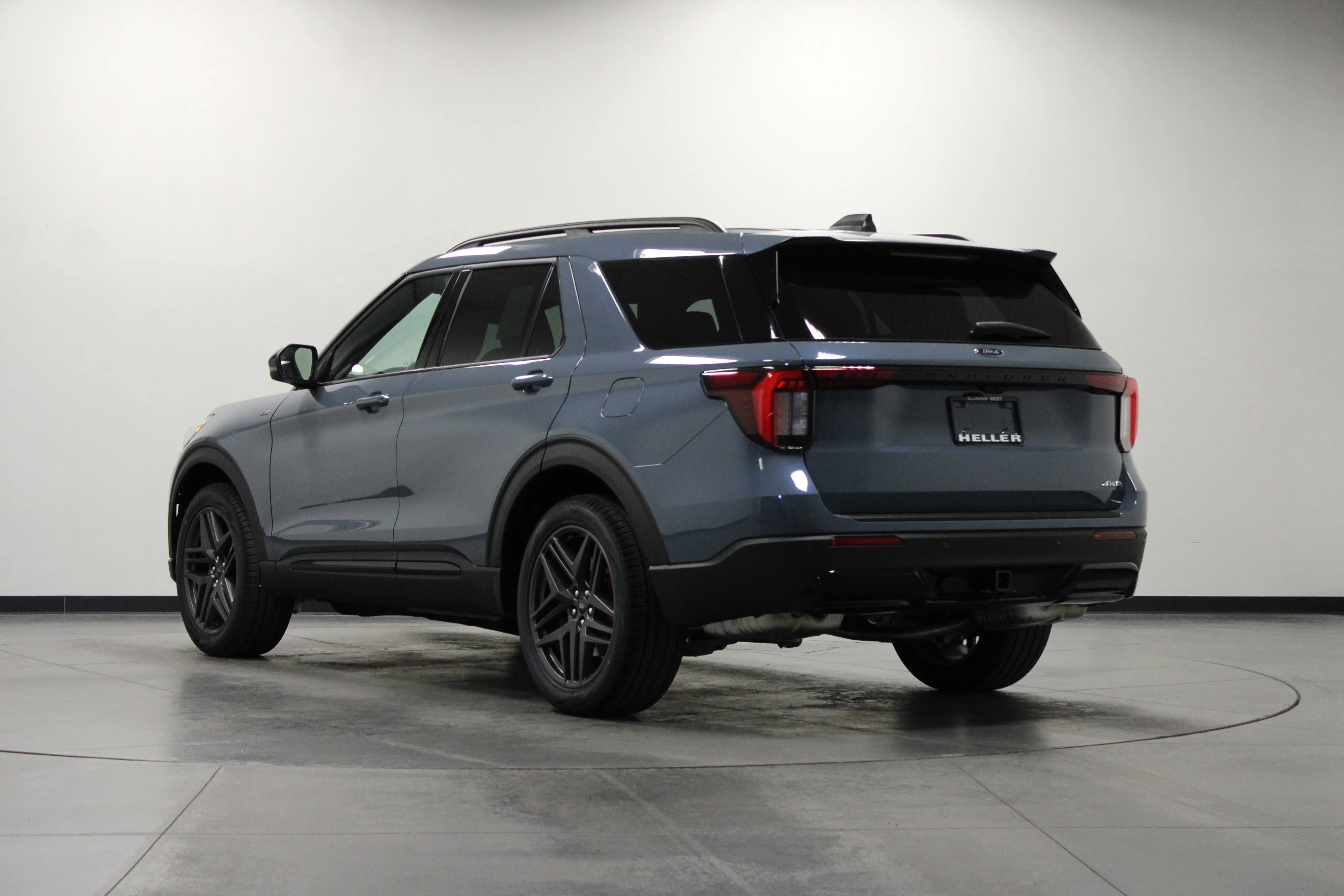 New 2026 Vapor Blue Metallic Ford ST-Line image 6