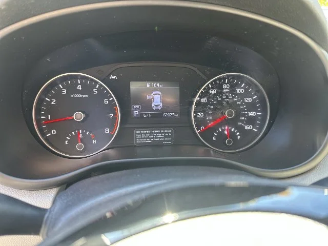 Used 2020 Red Kia LX image 19