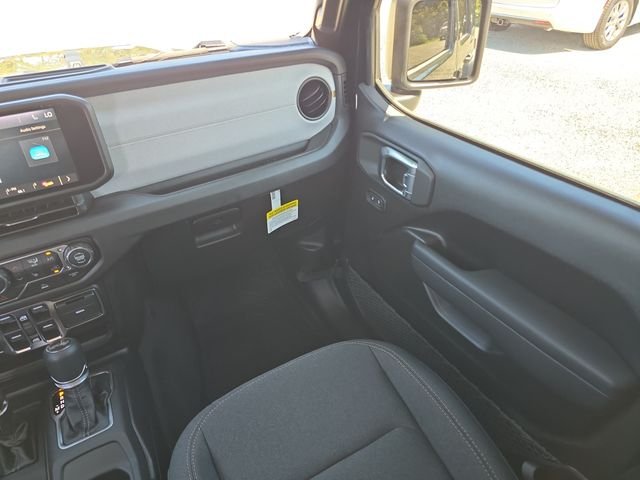 New 2026 Black Clear-Coat Exterior Paint Jeep Sport S image 12