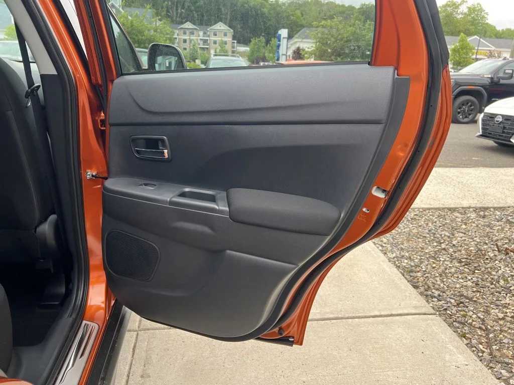 New 2026 Orange Mitsubishi 2.0 LE image 31