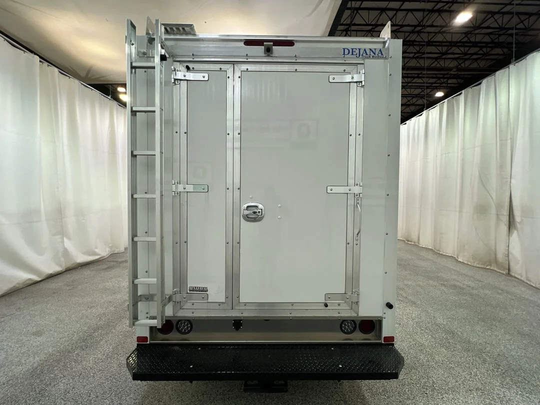 New 2026 Oxford White Ford E-350 SRW image 7