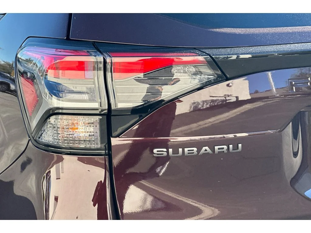 New 2026 DARK MAHOGANY PEARL Subaru Limited image 25