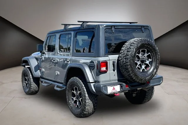 Used 2019 Gray Jeep Unlimited Rubicon image 4