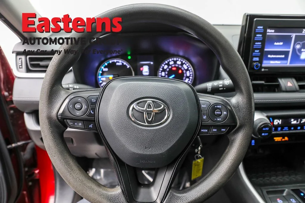 Used 2021 Red Toyota LE image 10