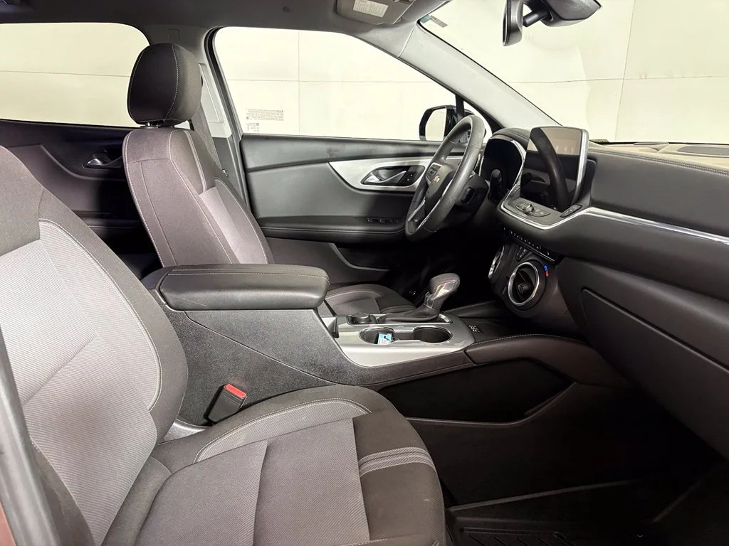 Used 2024 Brown Chevrolet LT image 17