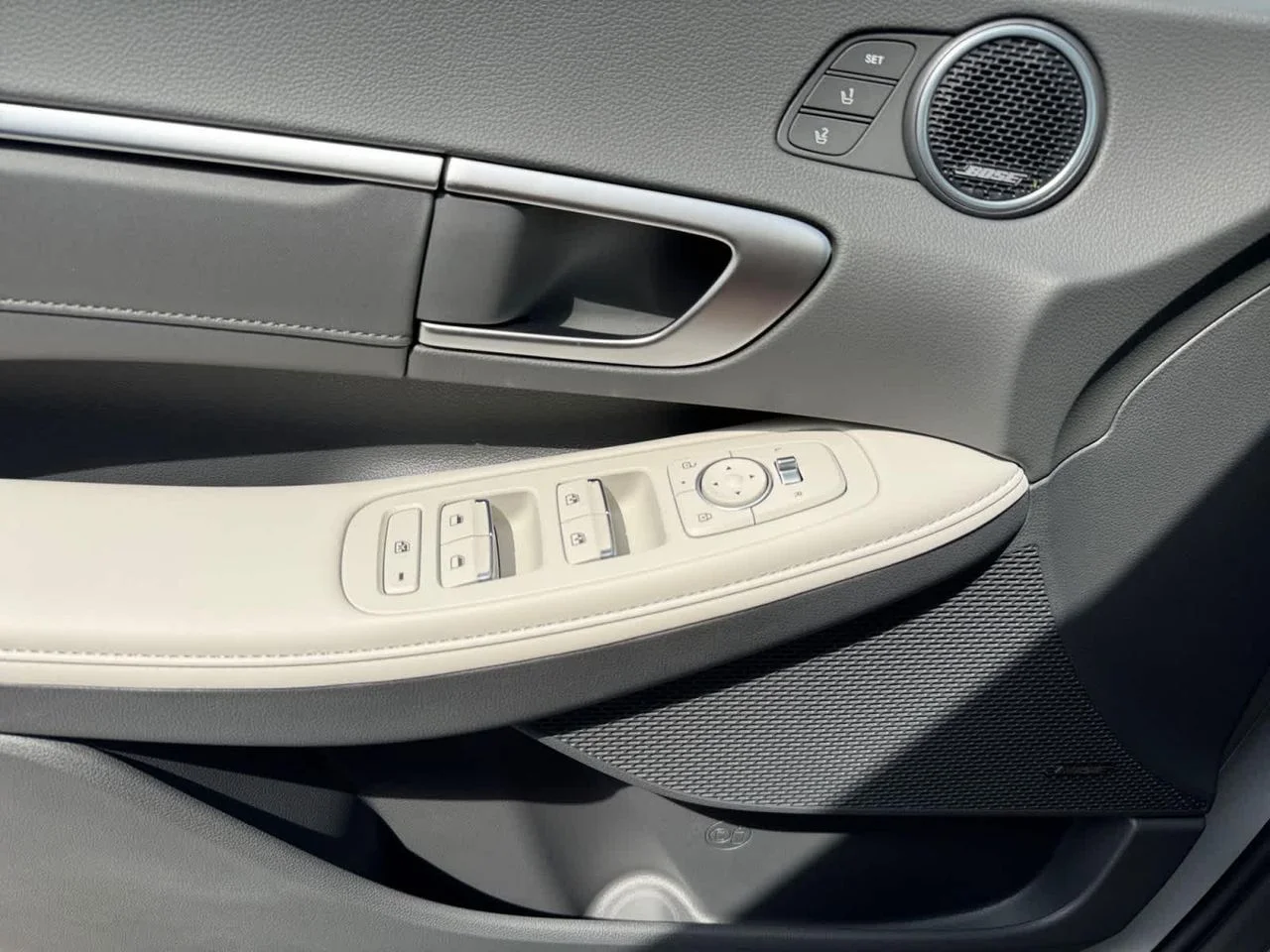 New 2026 Silver Hyundai Limited image 15