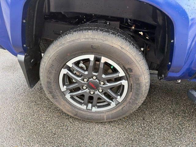 Certified Used 2025 BLUE CRUSH METALLIC Toyota  image 612