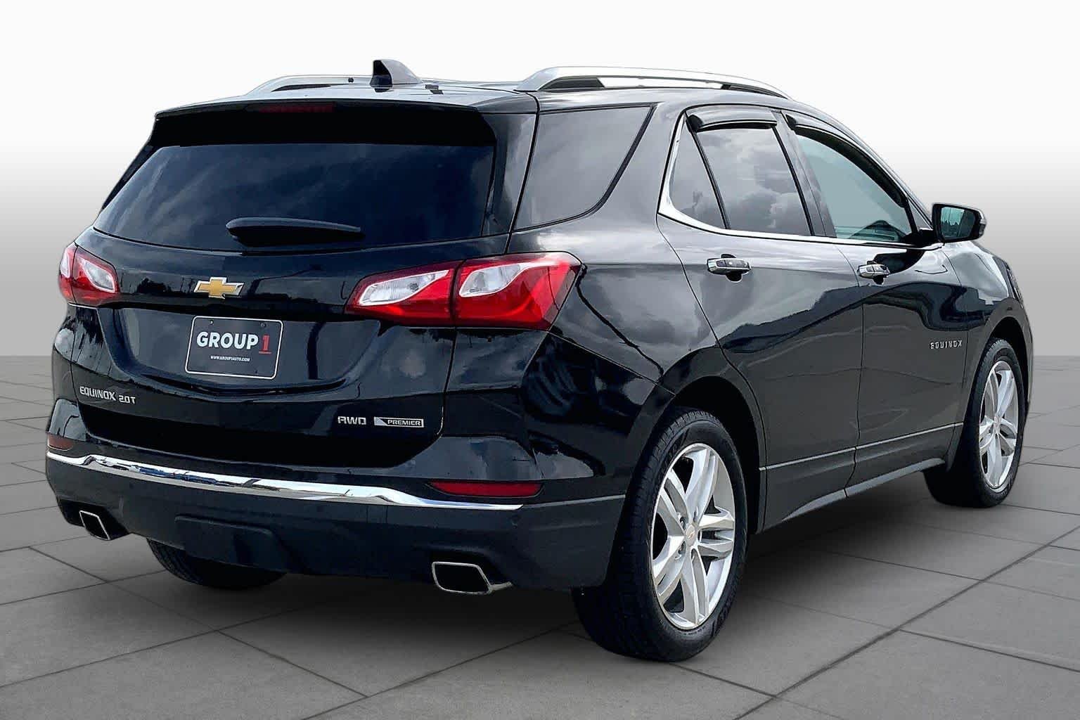Used 2018 Mosaic Black Metallic Chevrolet Premier image 13