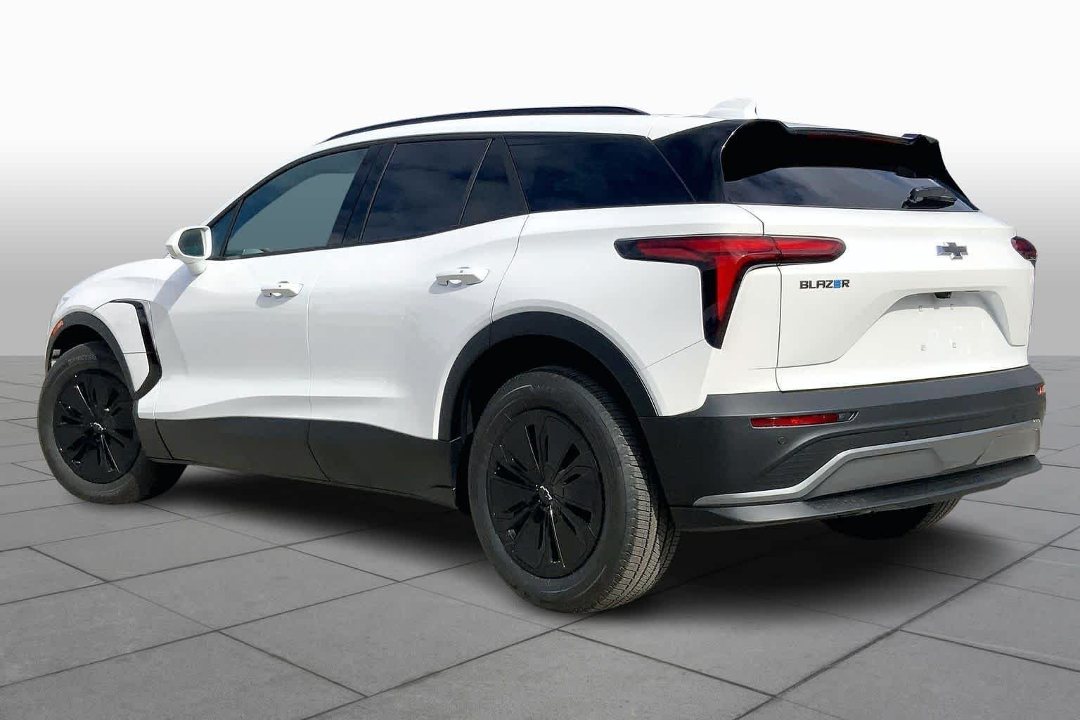 2026 Chevrolet Blazer EV LT - Photo 12