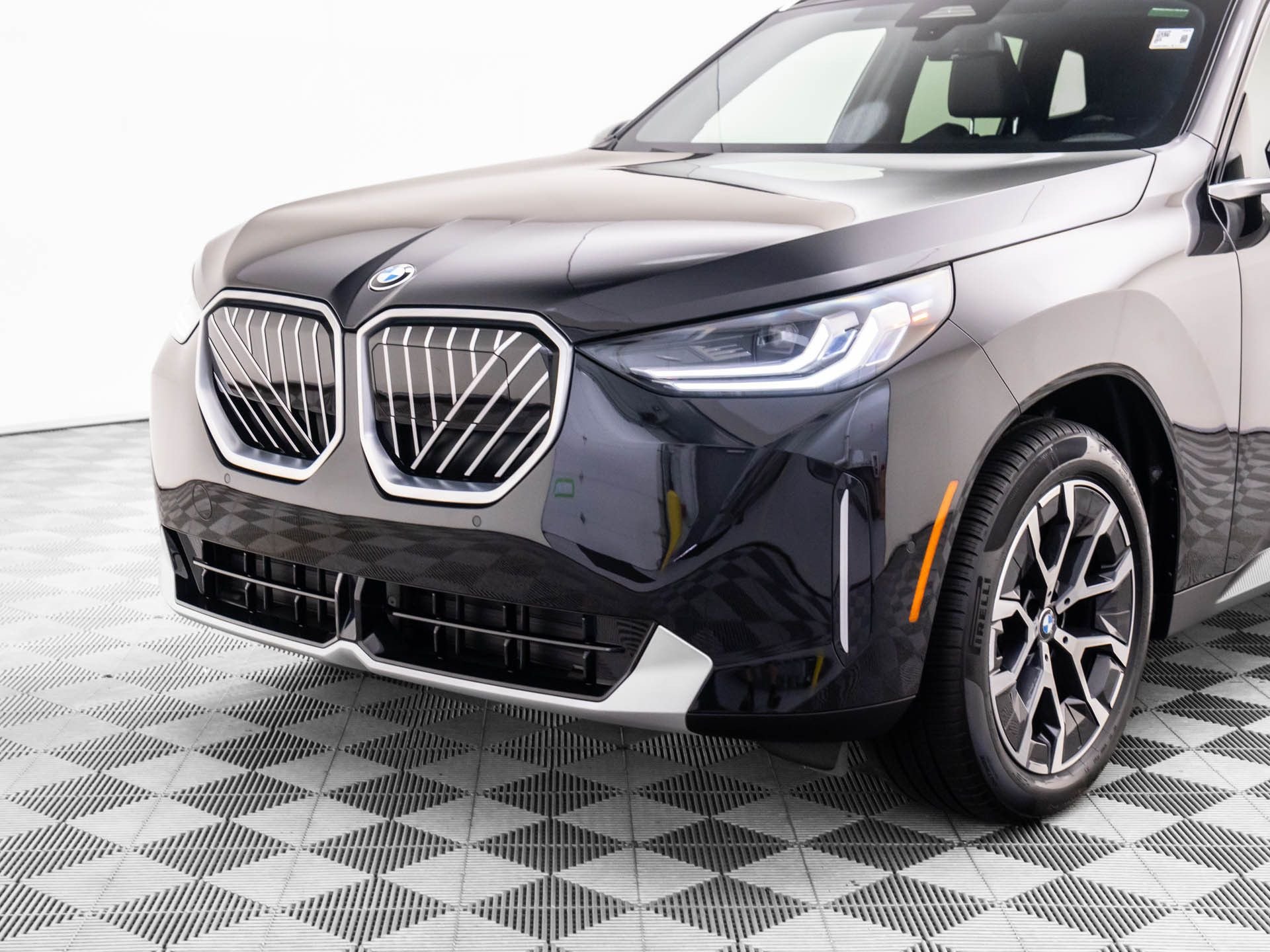 Certified Used 2026 Black Sapphire Metallic BMW 30 xDrive image 34