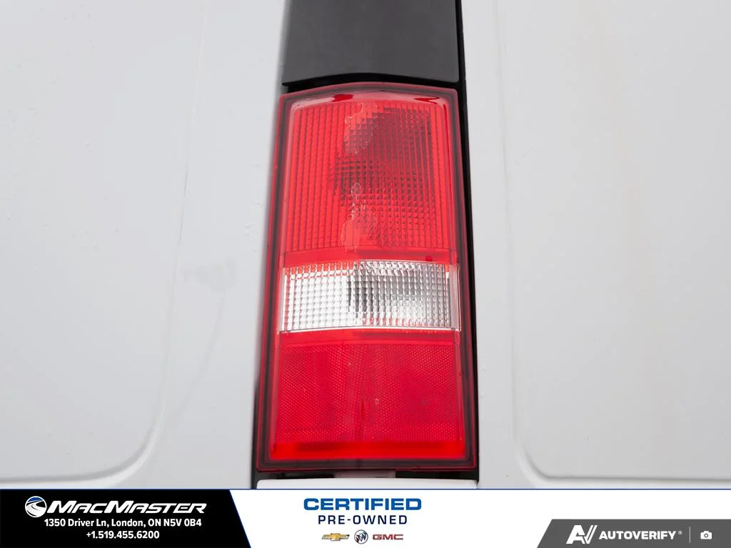 Used 2021  Chevrolet Work Van image 18